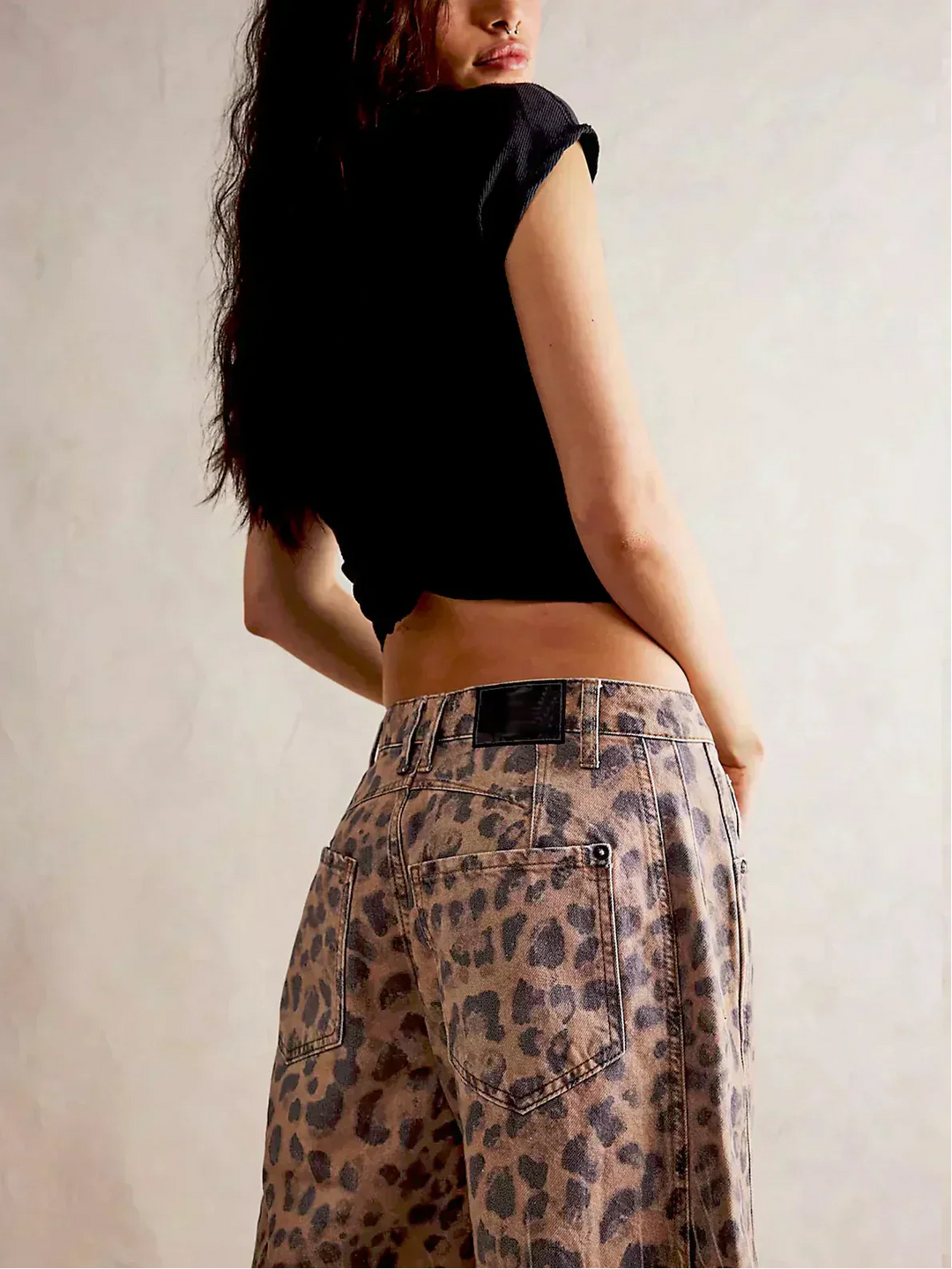 Premium women's denim: flattering high-waisted wide-leg jeans for a chic casual style.