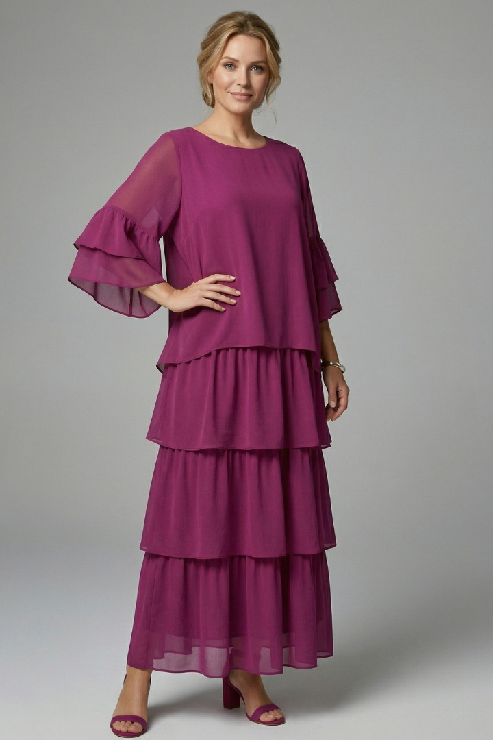 Stylish women's round neck maxi dress with a flowy tiered design, comfortable for any occasion.