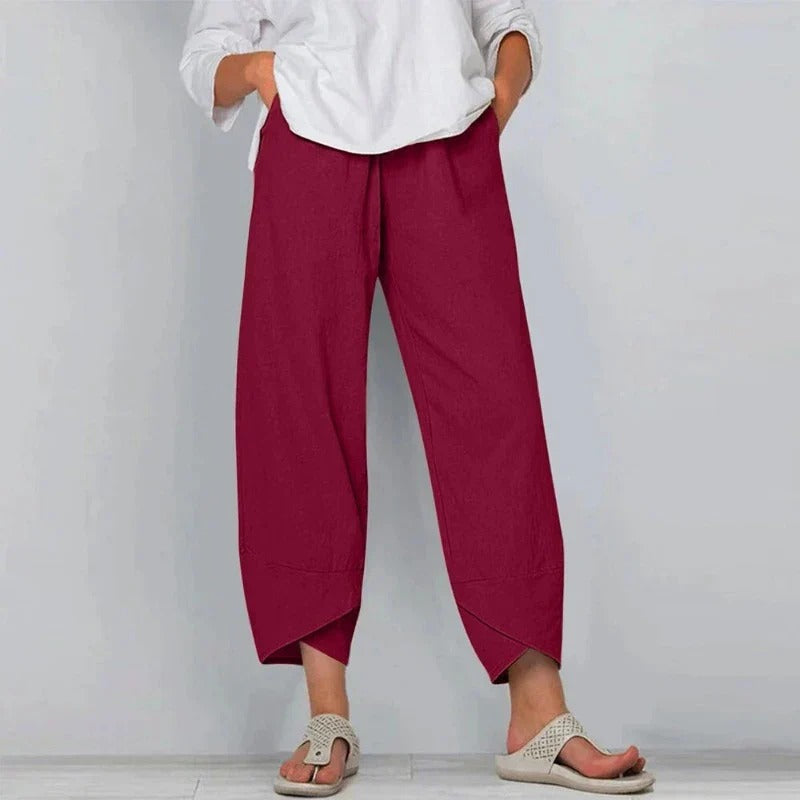 Modern women's wide leg cropped trousers, made for comfortable and chic spring & summer casual outfits.