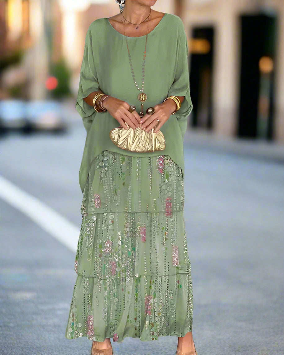 Comfortable women's long bohemian maxi dress with layered design, ideal for spring, summer, or vacation.