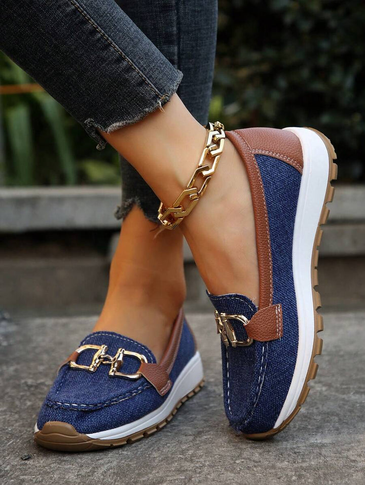 Elegant women's orthopedic loafers, non-slip design for comfort, support & daily fashion.