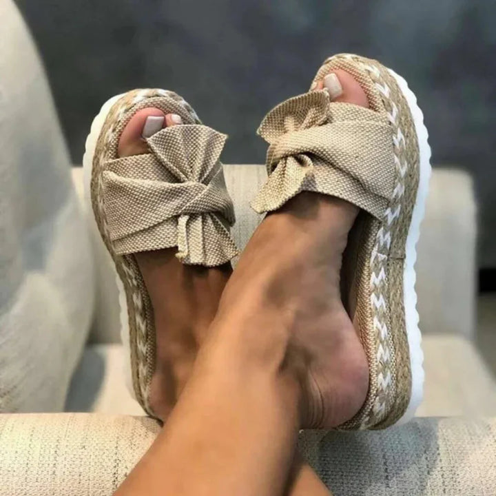 Women's orthopedic comfort sandals with arch support & adjustable straps. Perfect for summer fashion & walking.