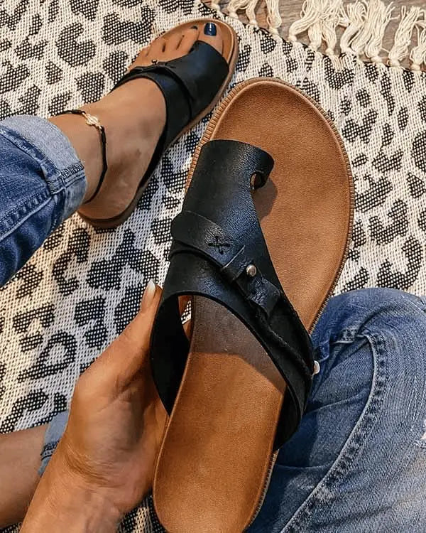 Versatile women's casual sandals with advanced orthopedic arch support. Designed for ultimate foot comfort and daily wear.