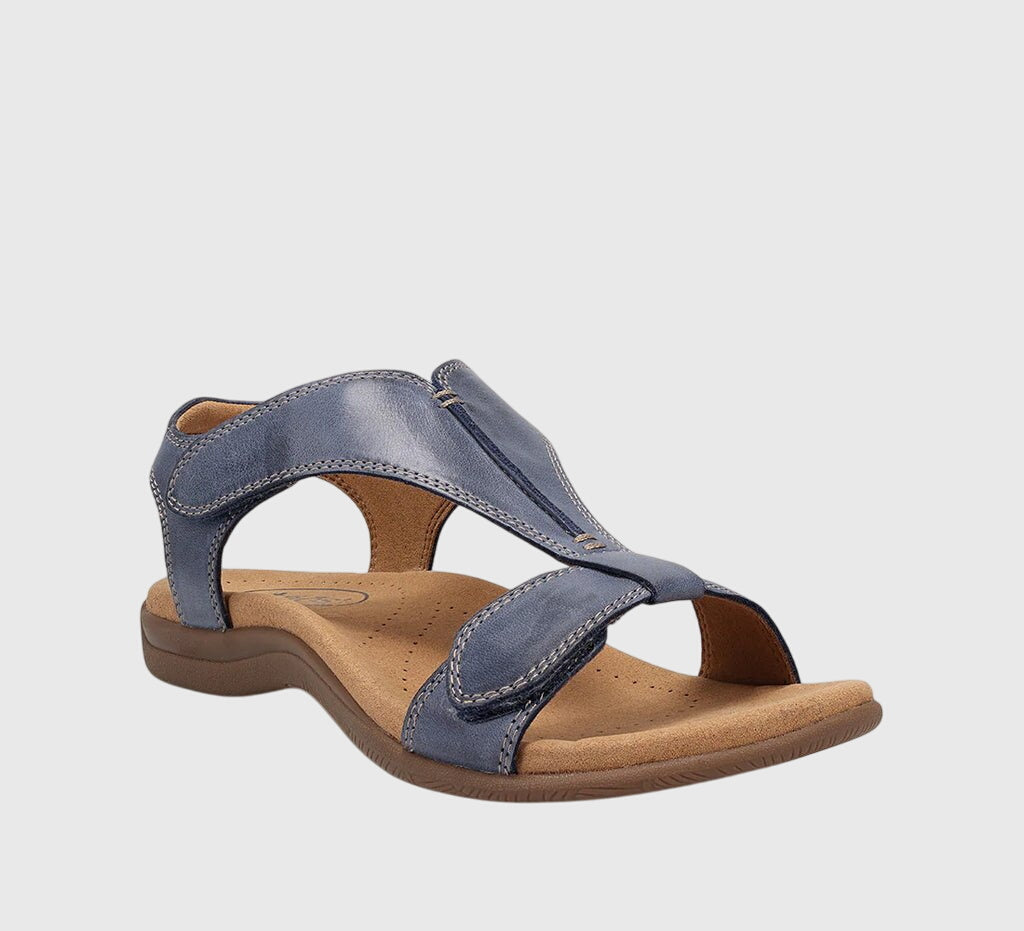Stylish open-toe summer sandals for women, offering foot support & casual comfort.