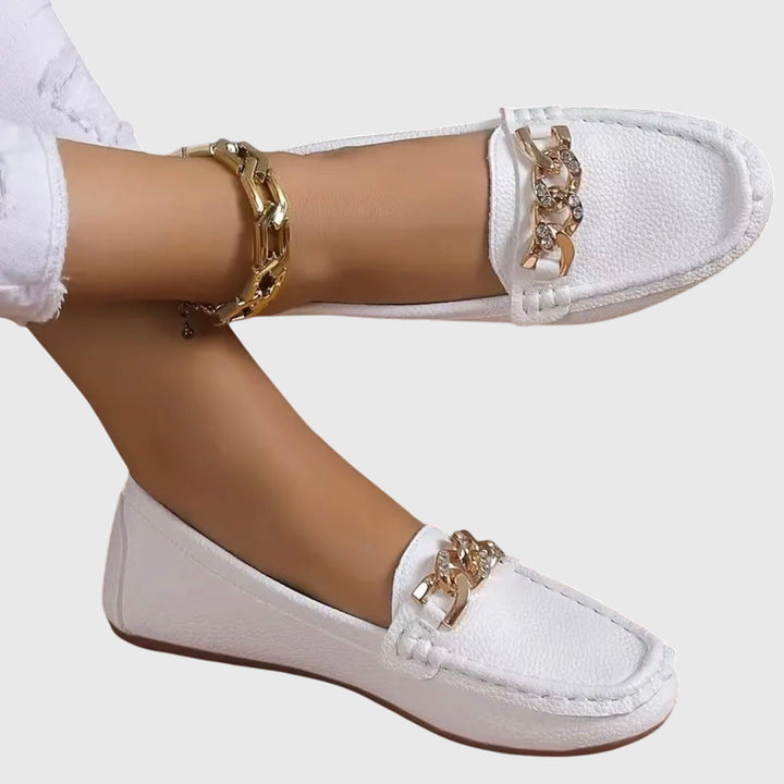 Women's orthopedic loafers for all-day comfort & arch support. Chic slip-on design, perfect for everyday wear.