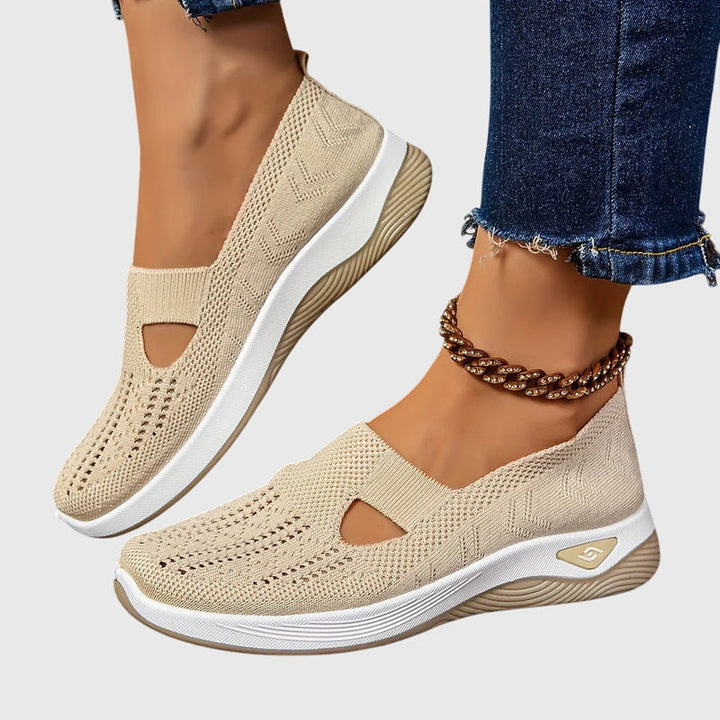Stylish slip-on comfort shoes for women, arch support & ergonomic fit.