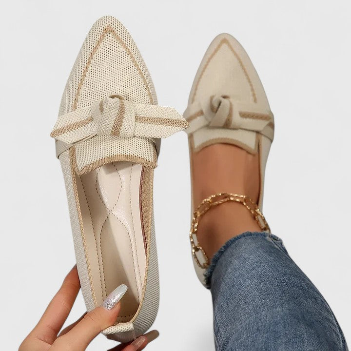 Elegant women's comfort shoes: orthopedic loafers with arch support & cushioned design for stylish, healthy walking.