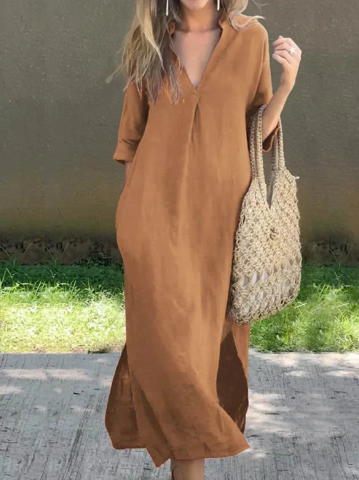 Effortless women's relaxed fit V-neck maxi dress, ideal for versatile summer fashion and everyday comfort.