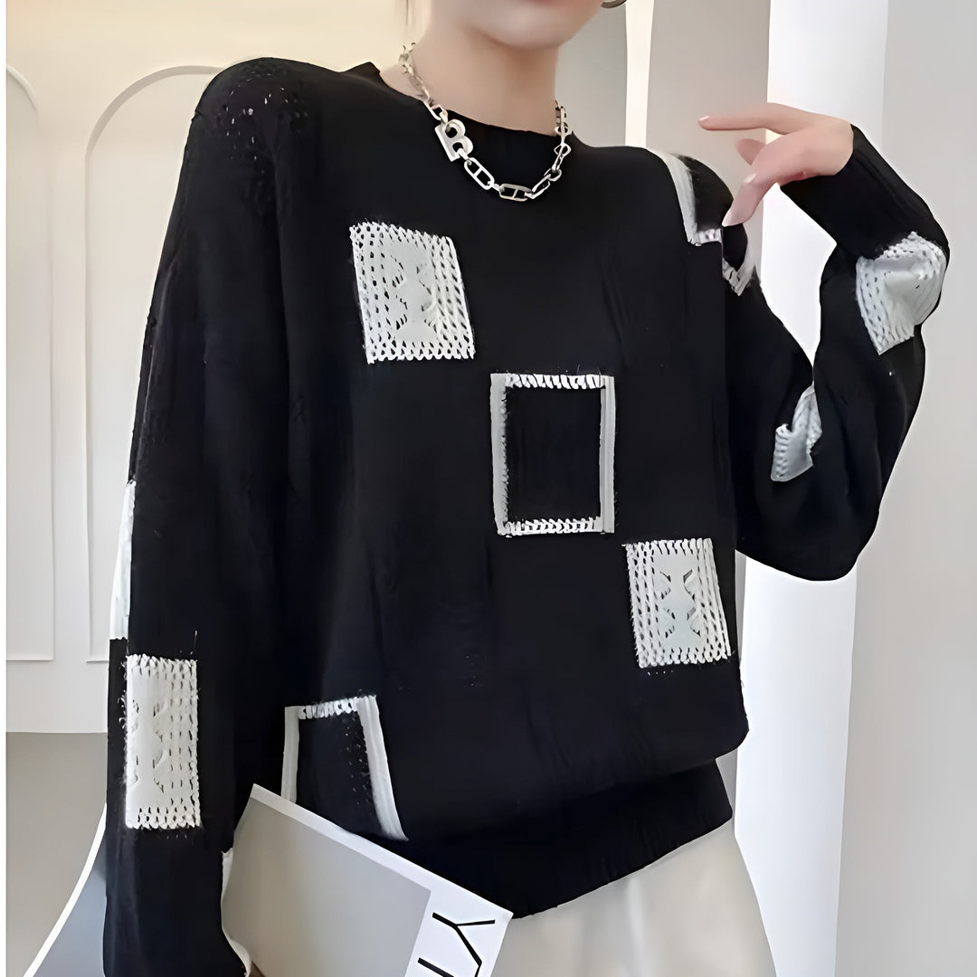 Short sleeve crew neck relaxed fit top for women, ideal for spring fashion and versatile styling