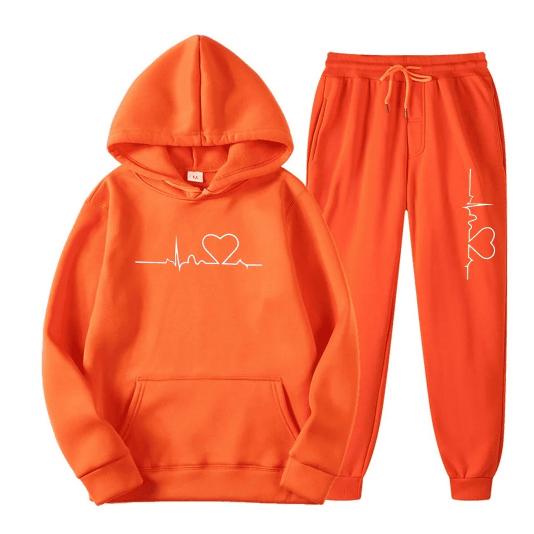 Relaxed two-piece set for women, perfect for ultimate comfort and casual wear.