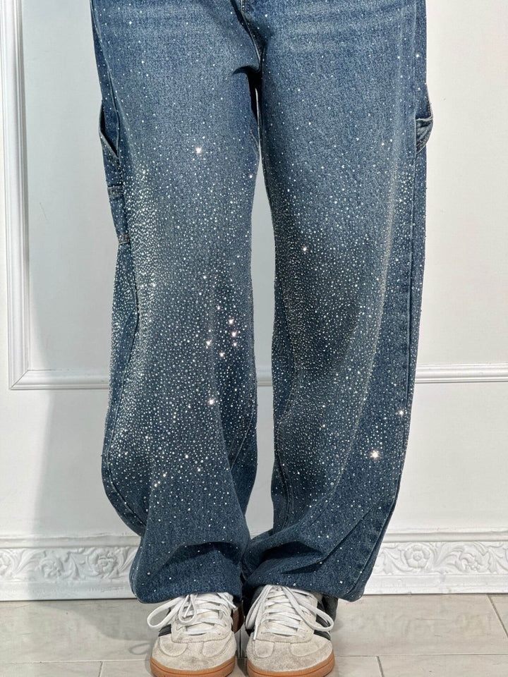 Fashionable women's spring wide leg pants, featuring a high waist and smooth, elegant drape.