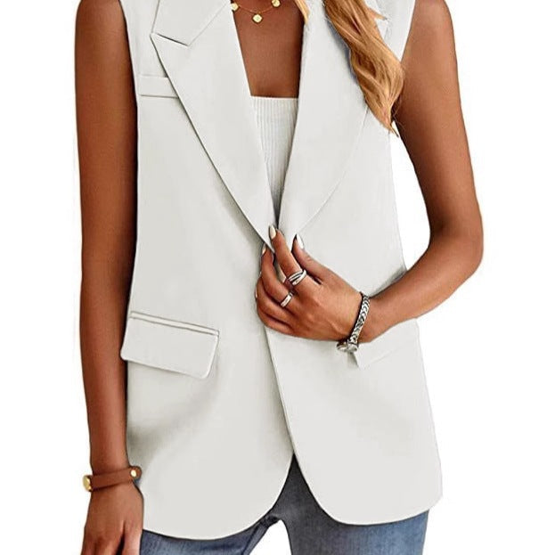 Versatile women's sleeveless tailored blazer vest, perfect for smart casual and professional fashion.