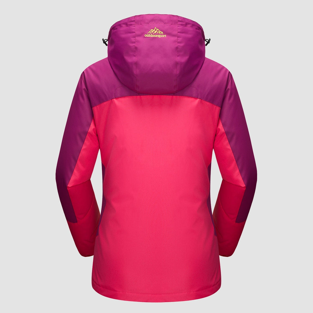 Verona 3-in-1 women's jacket, in a subtle grey, versatile for both urban and outdoor settings.