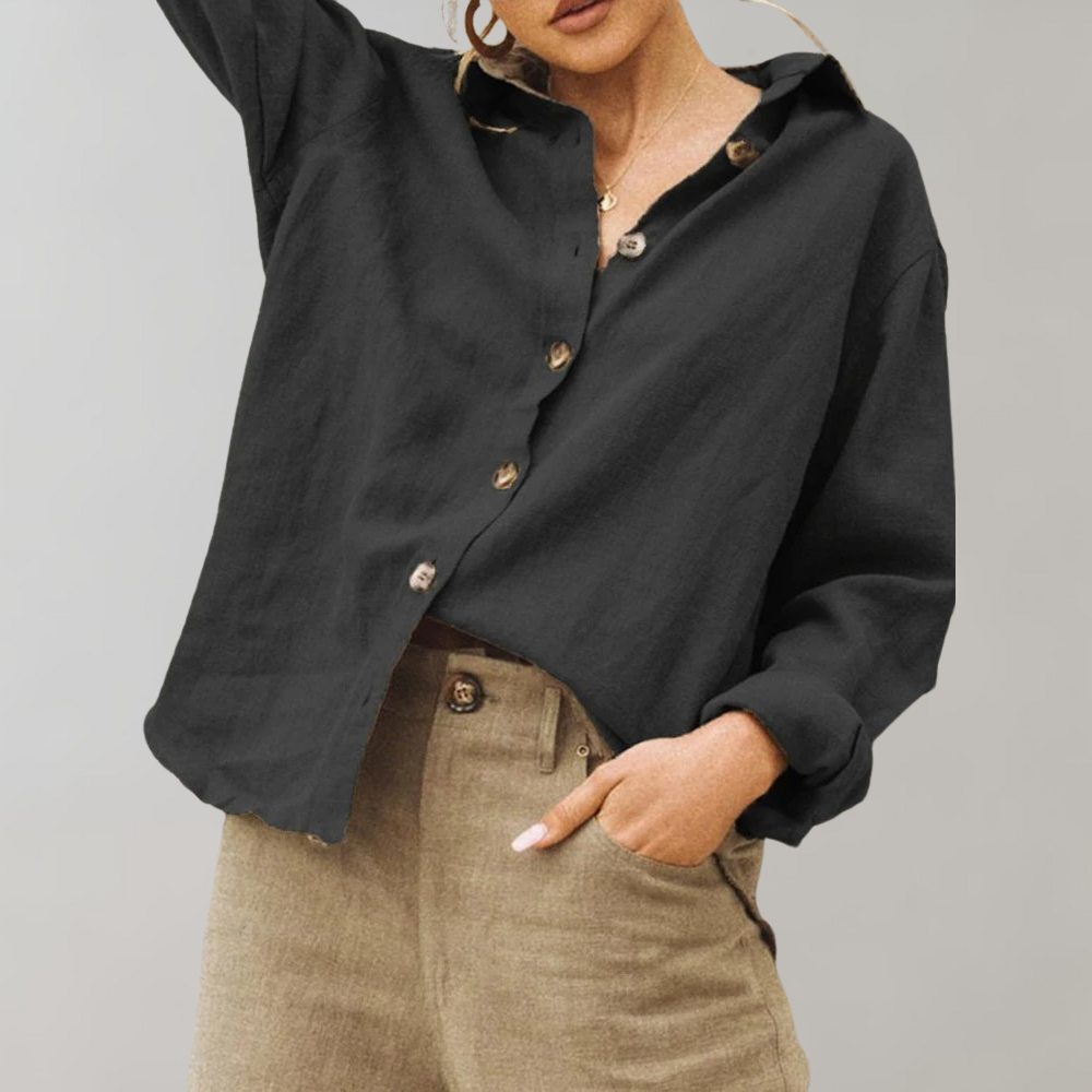 Women's vintage style blouse, long sleeve, relaxed fit for timeless comfort. Classic button-down elegant shirt.
